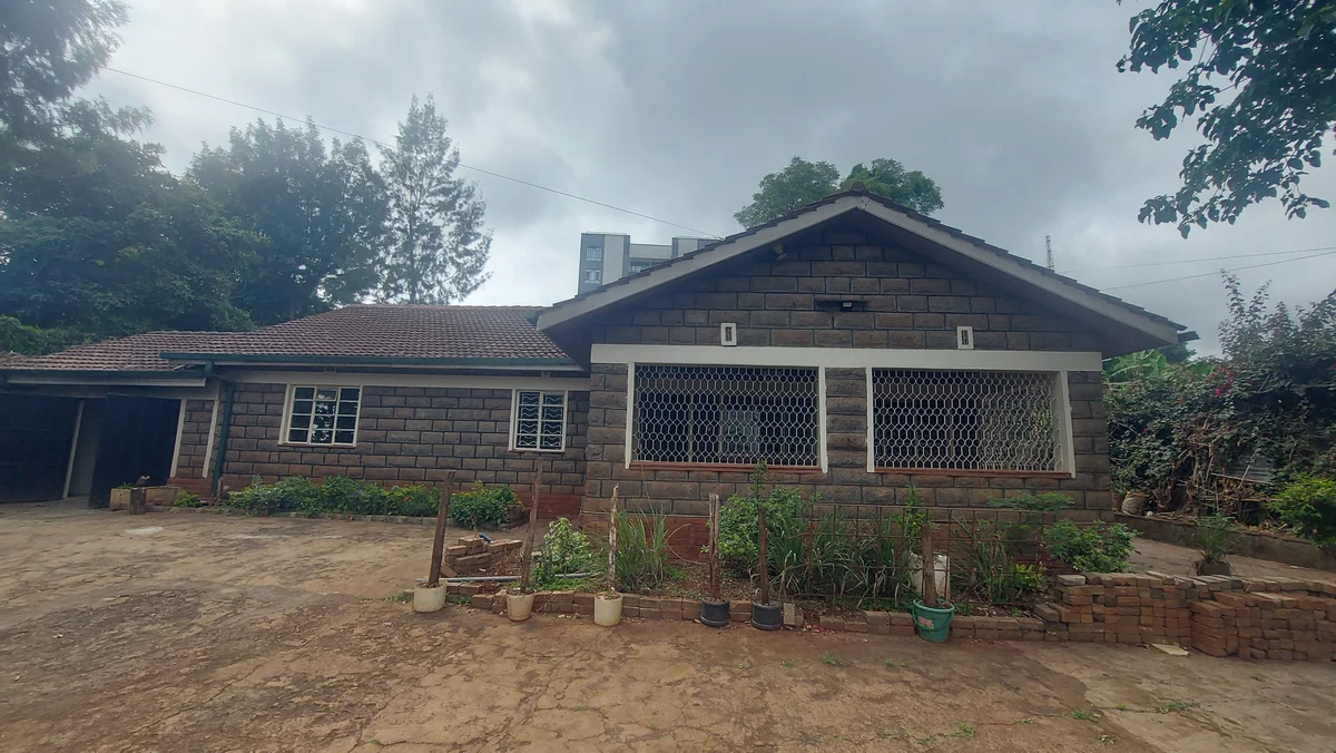 3 Bedroom Bungalow to let in Hill View-Zambia-Ngong