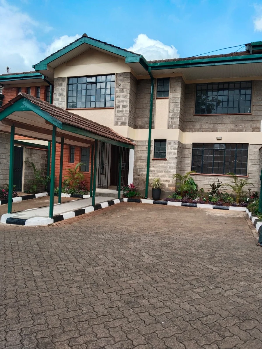 4 Bedroom House for Rent Lavington
